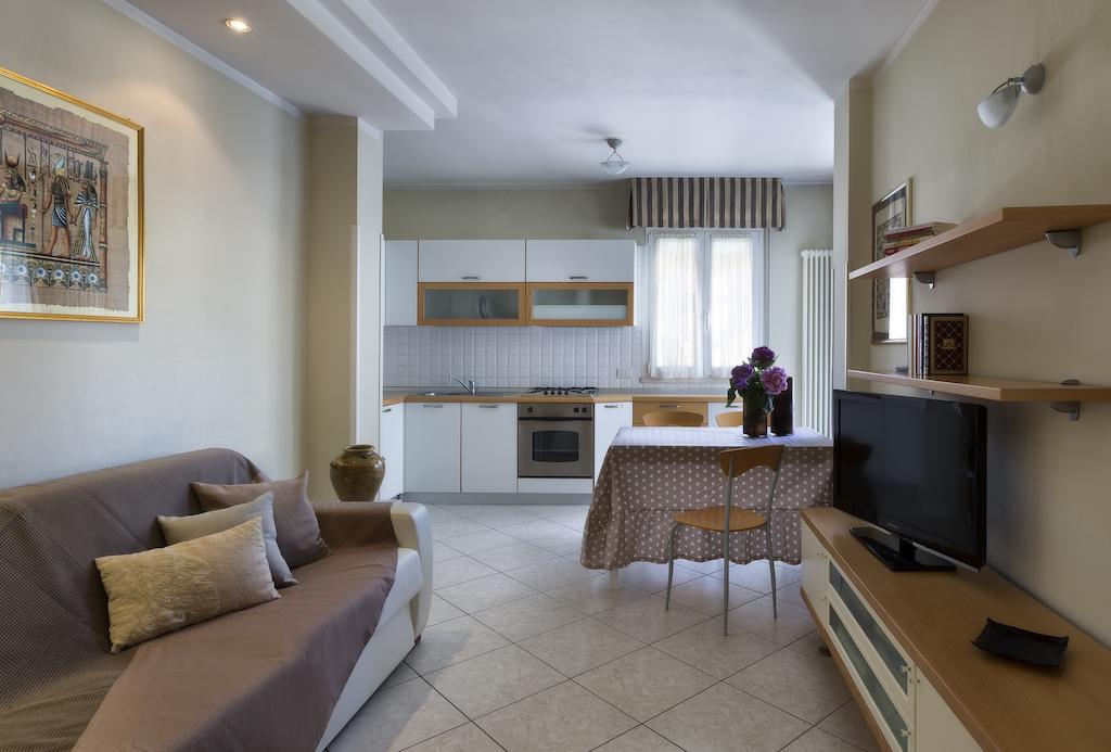 Residence Hamilton Riccione Ruang foto