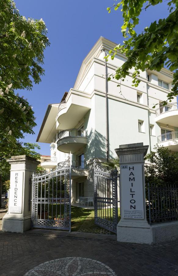 Residence Hamilton Riccione Bagian luar foto